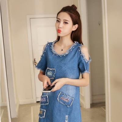 ĐẦM JEAN SUÔNG KHOÉT VAI THÊU CHỮ COCACOLA - NJ984